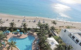 The Tides 1 Bedroom Apt 8Th Floor We Are On The Beach